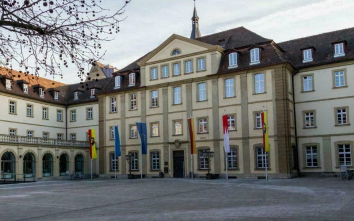 Das Rathaus in Würzburg mit Innenhof Das Rathaus in Würzburg mit Innenhof